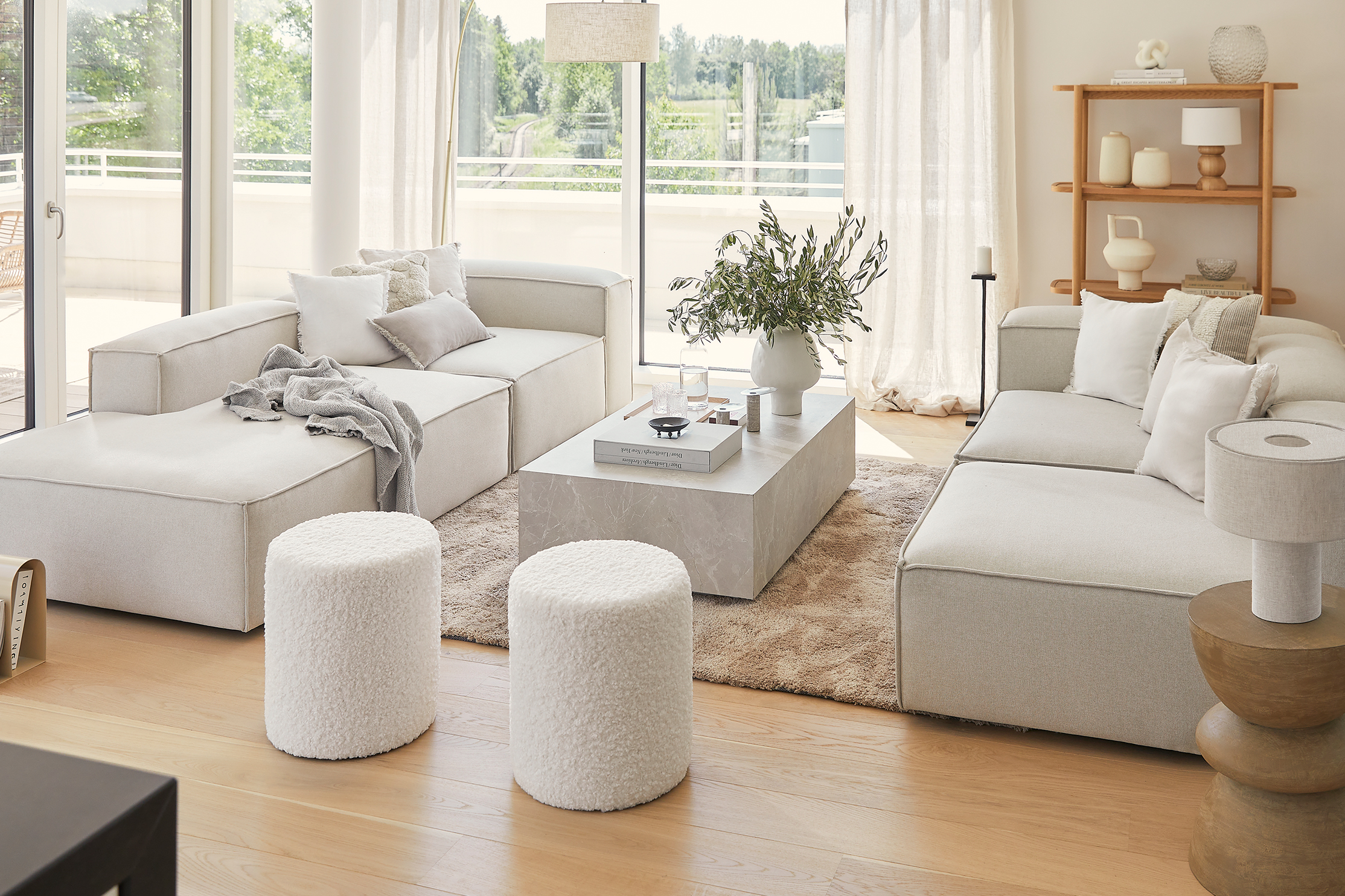 Legno e tonalità tenui