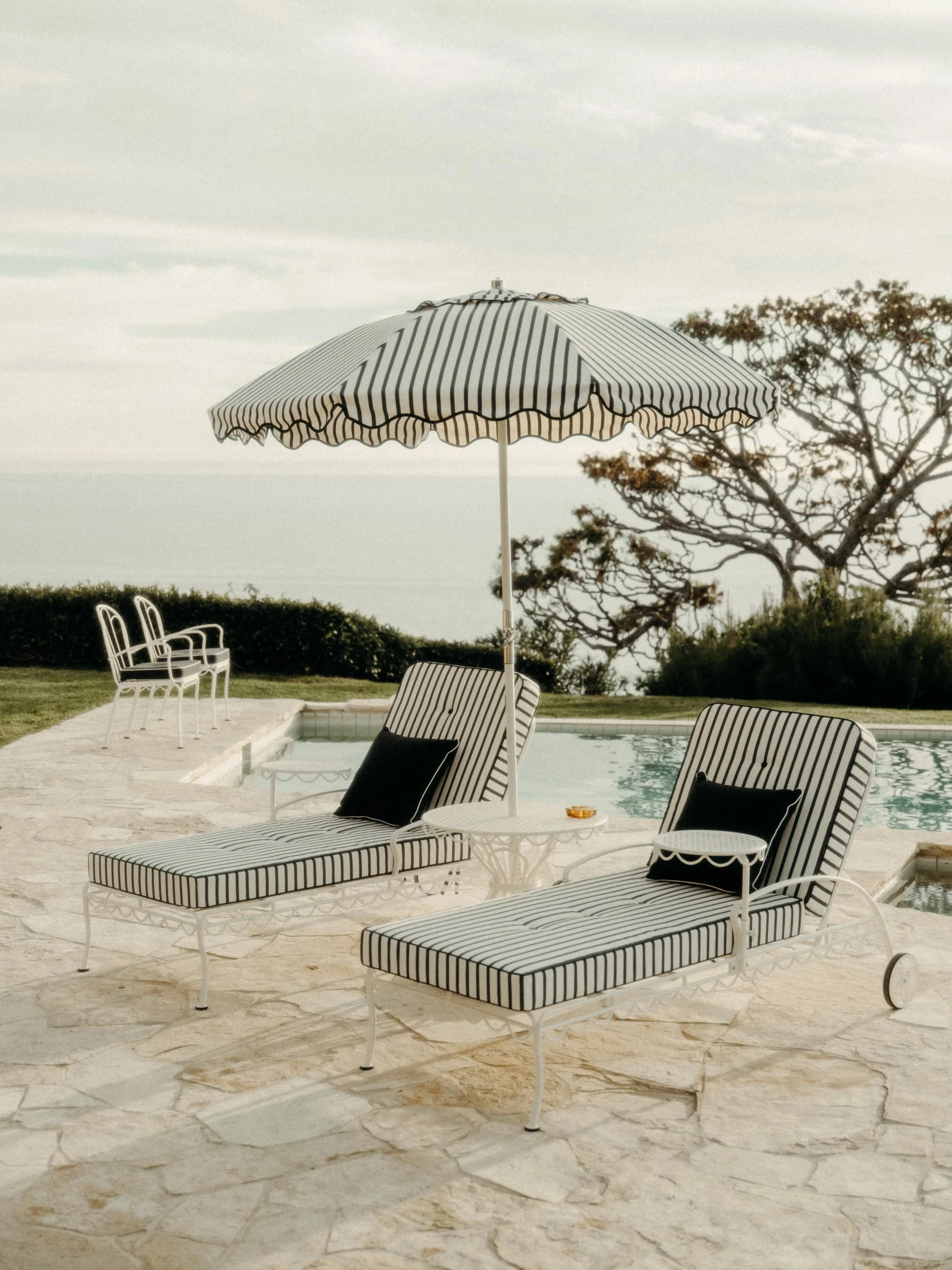 Summery retro chic