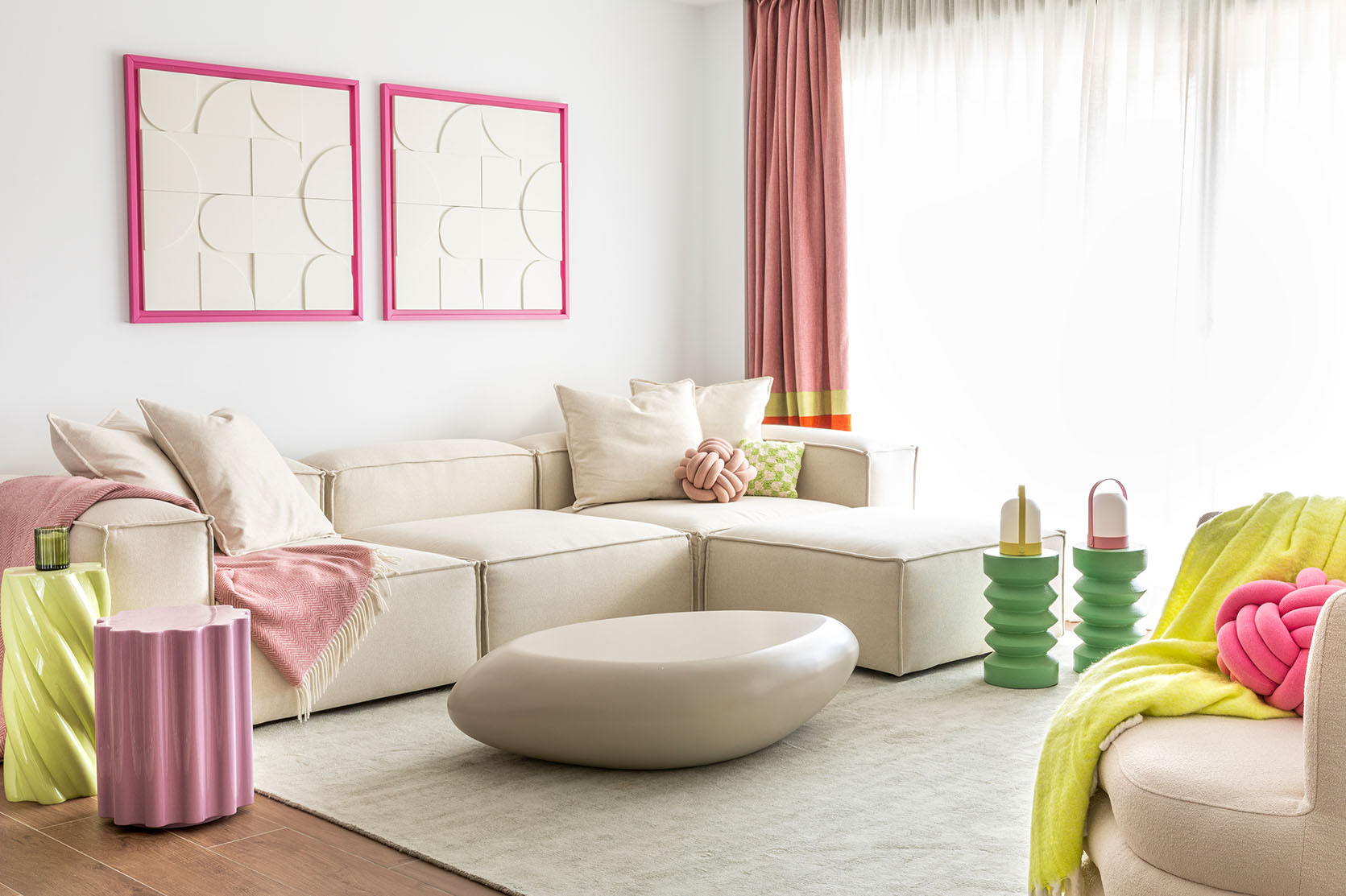 Tussen kleuren & vormen