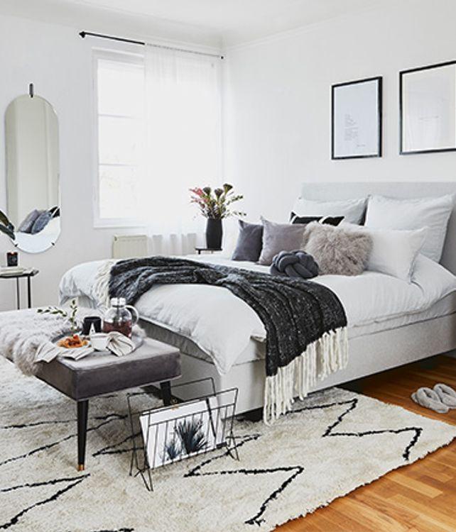 Bed-Style Modern